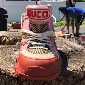 Gucci flasktek sneakers